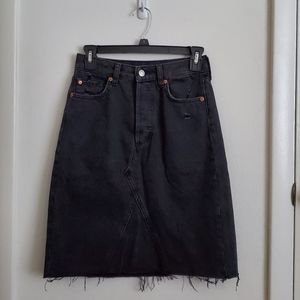 H&M Black Denim Skirt